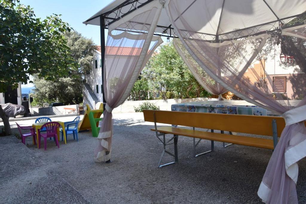 Apartmani Meri Ražanj Zewnętrze zdjęcie