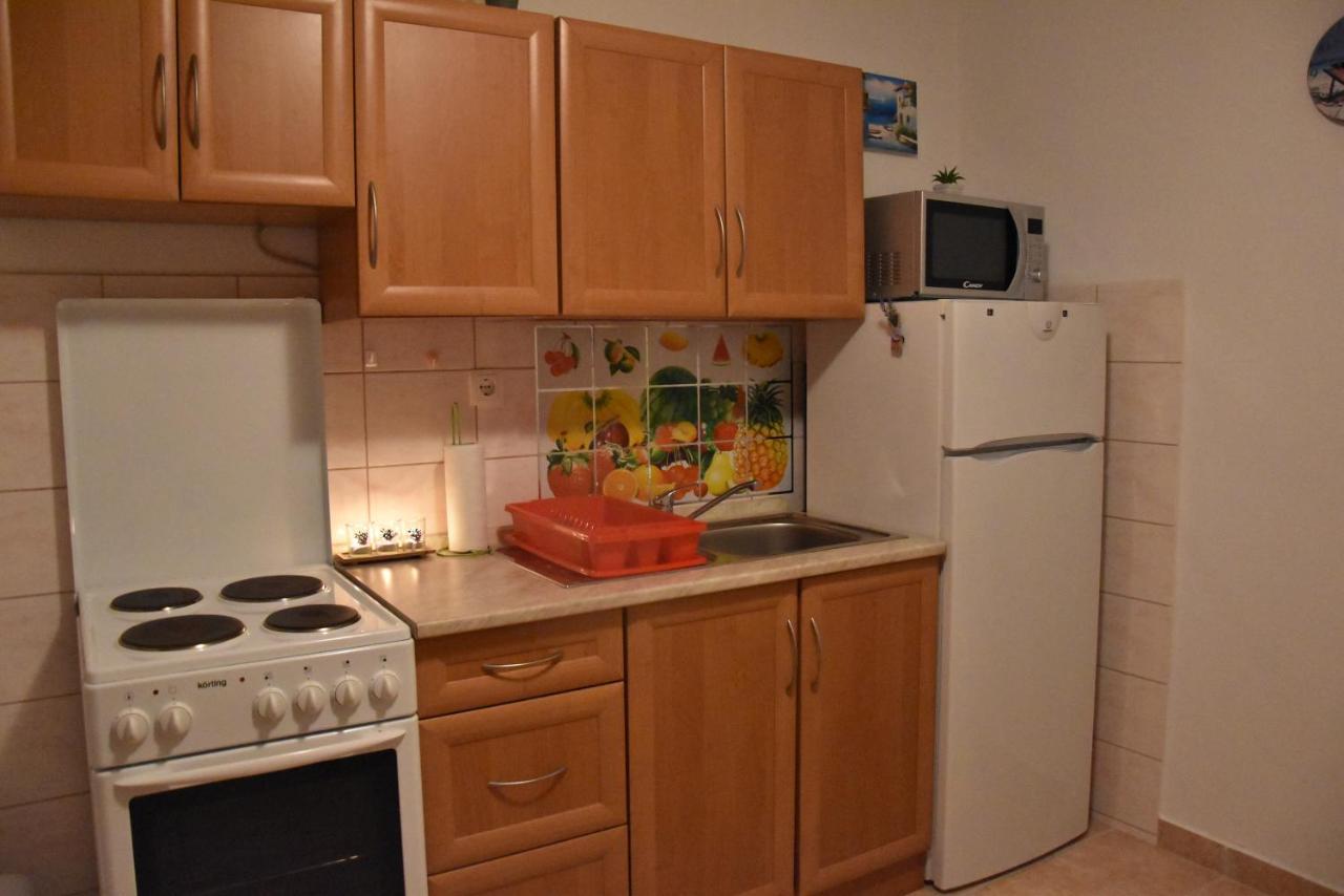 Apartmani Meri Ražanj Zewnętrze zdjęcie