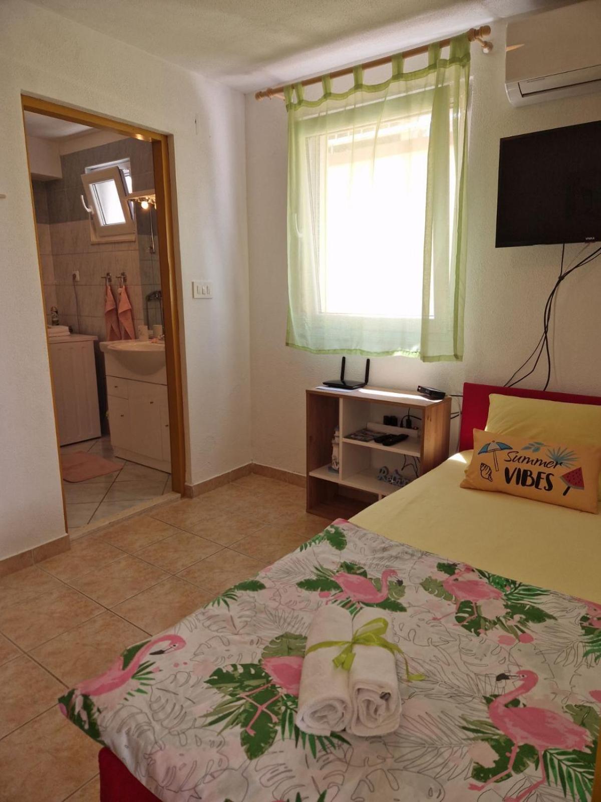 Apartmani Meri Ražanj Zewnętrze zdjęcie